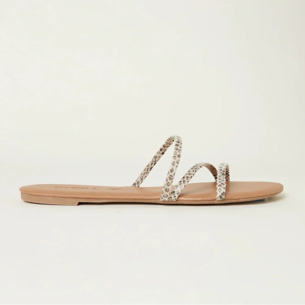 O’Neil Vulcan Sandals - Picture 3 of 10